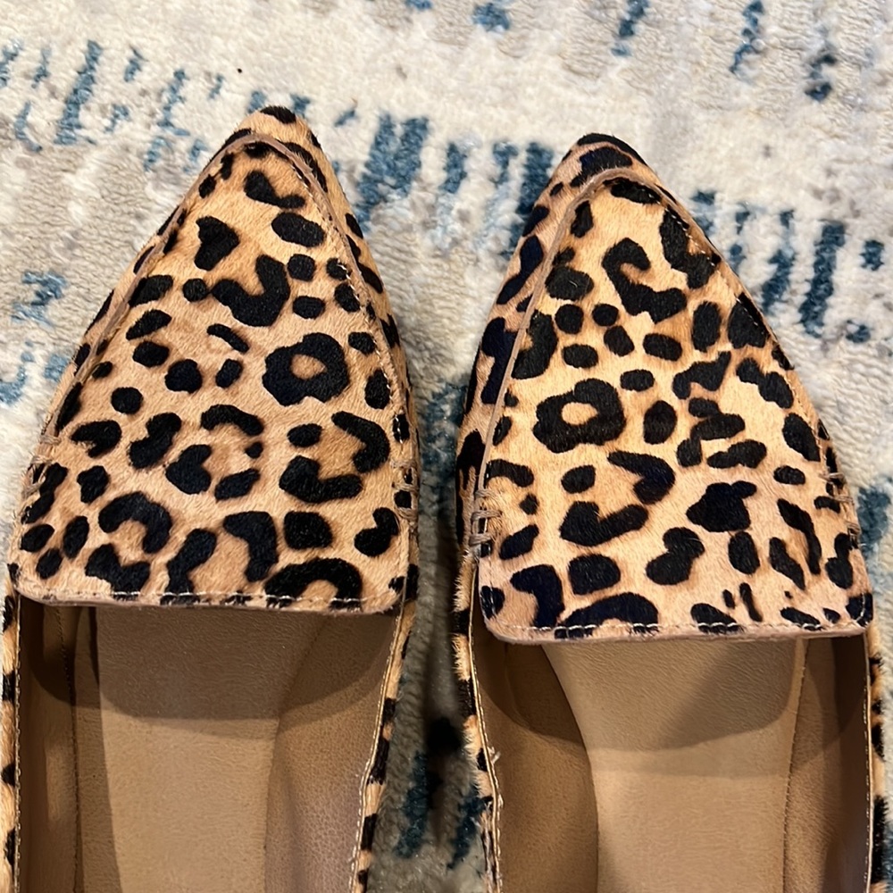 Steve Madden Feather Leopard Pointy Flats - Picture 3 of 7